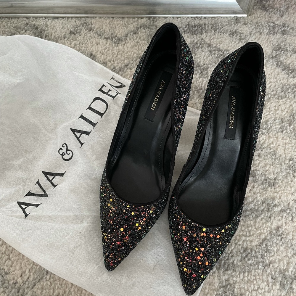 Sparkly high heeled shoes size5